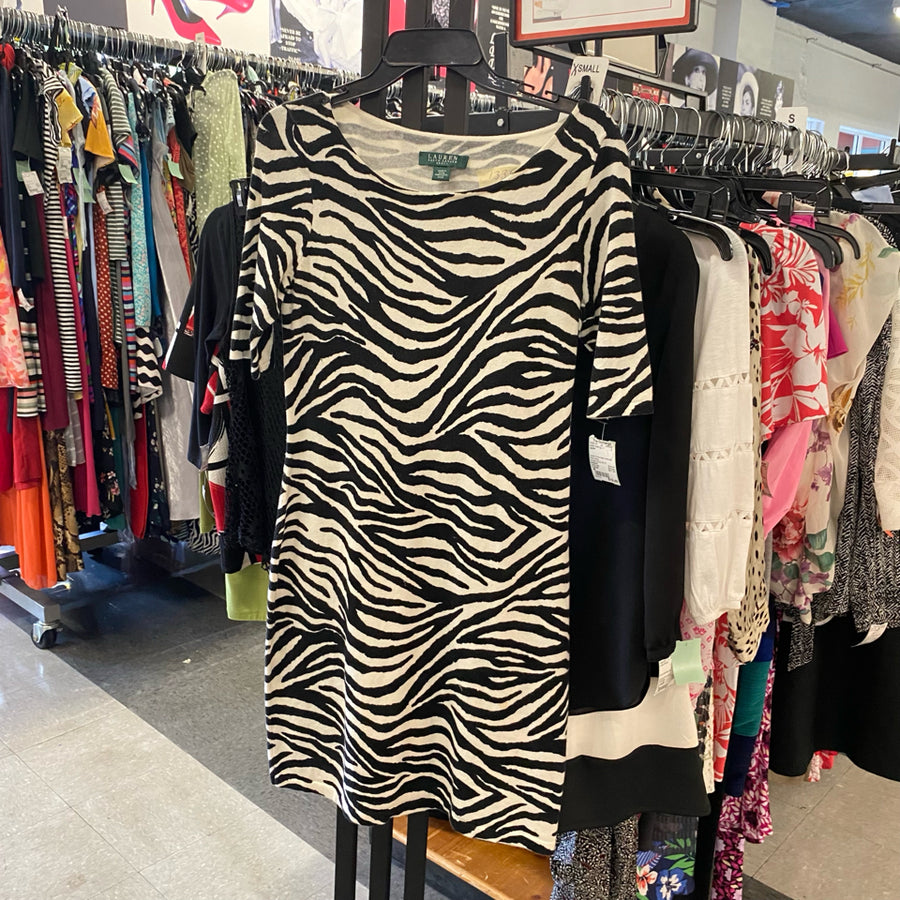 Lauren Dress black white knit short sleeve