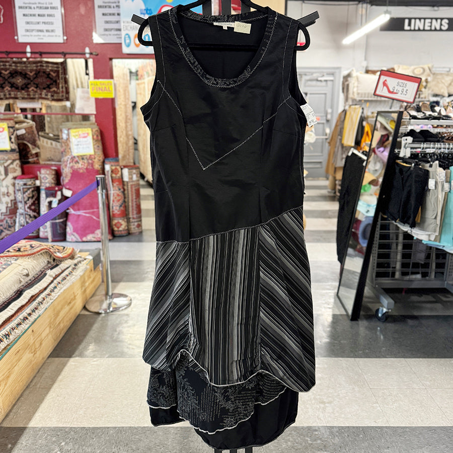 Jacqueline Riu Dress black grey sleeveless