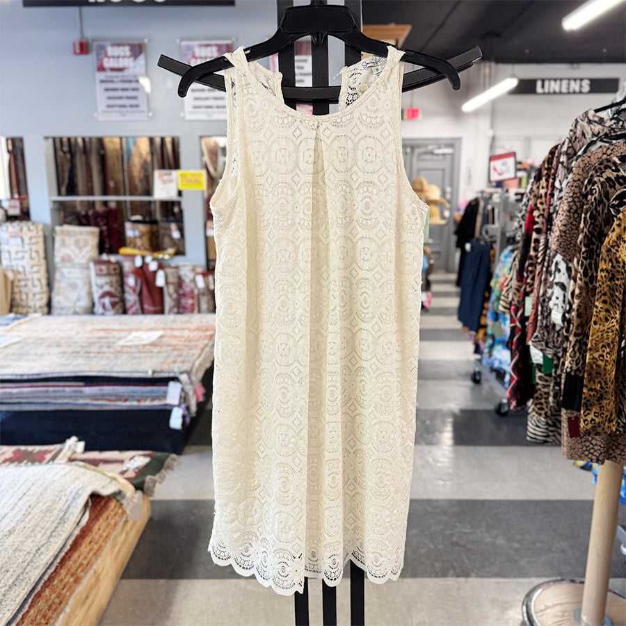 Specklers dress white lace