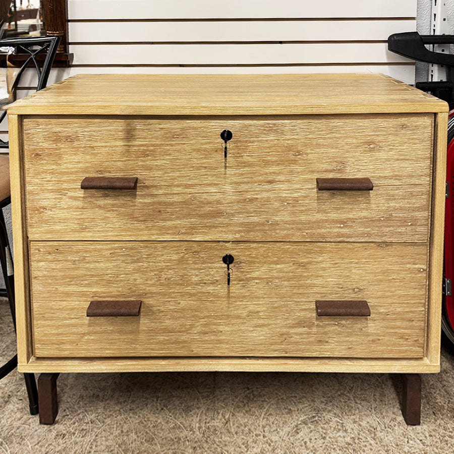 File cabinet/light wood, 2 drawers, keys