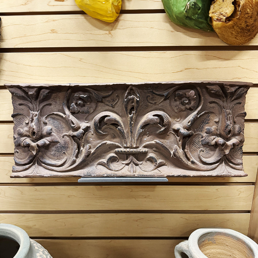 AS IS Cast Bas Relief Fleur de Lis-motif Wall Plaque