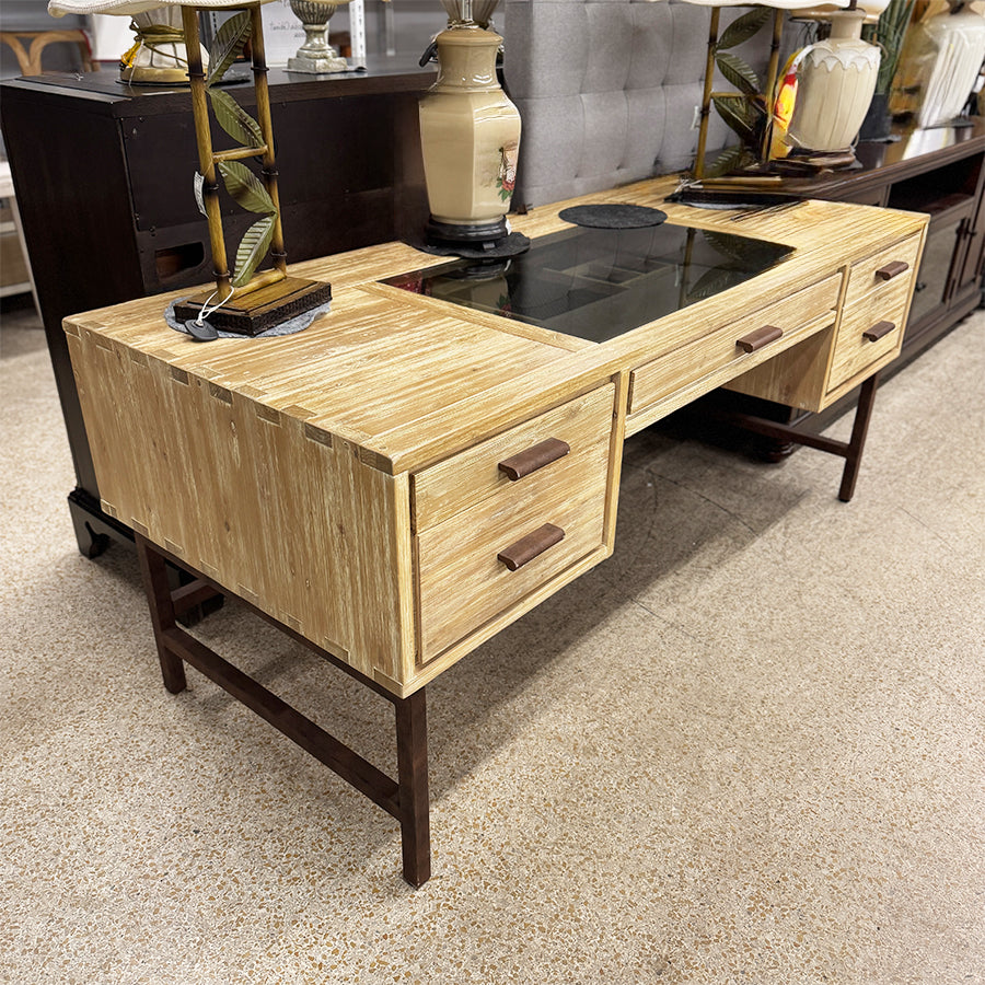 Desk/light wood w. brown base, 4 drawers