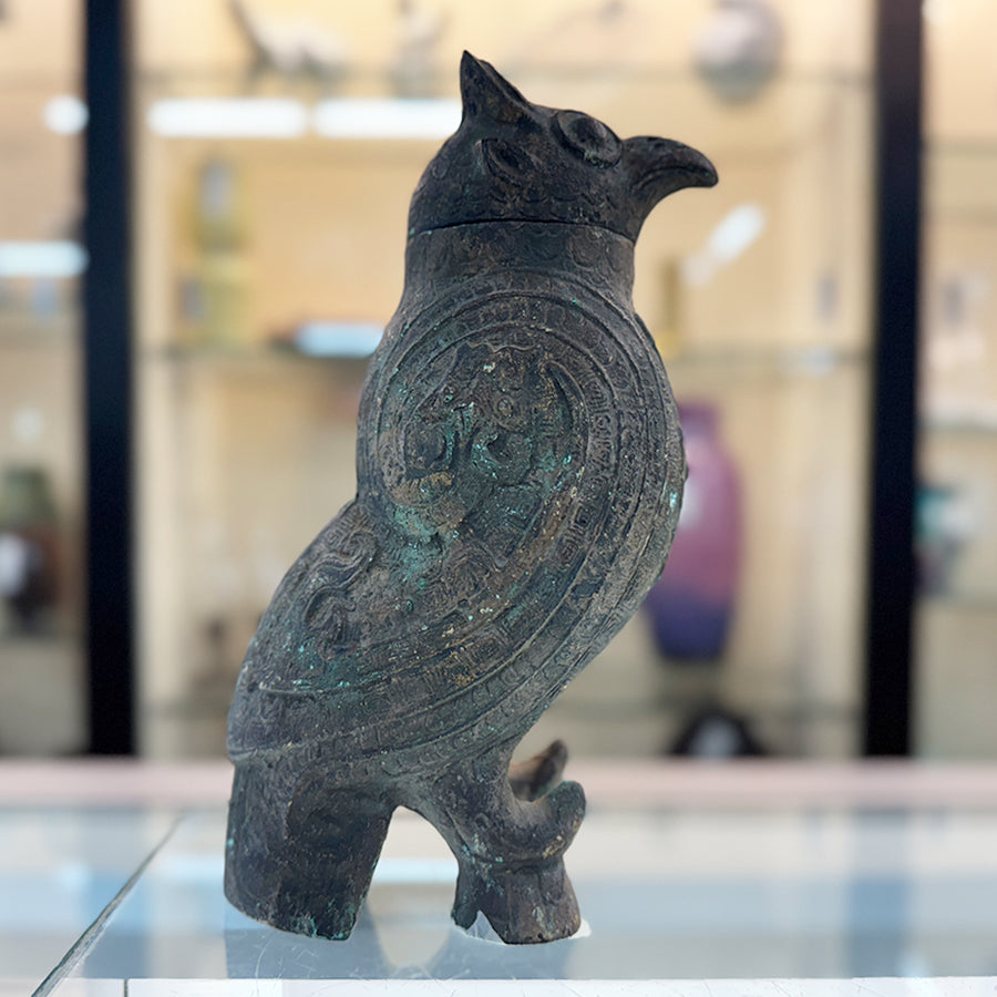 Wine vessel Chinese REPRO.w/applied patina- Owl