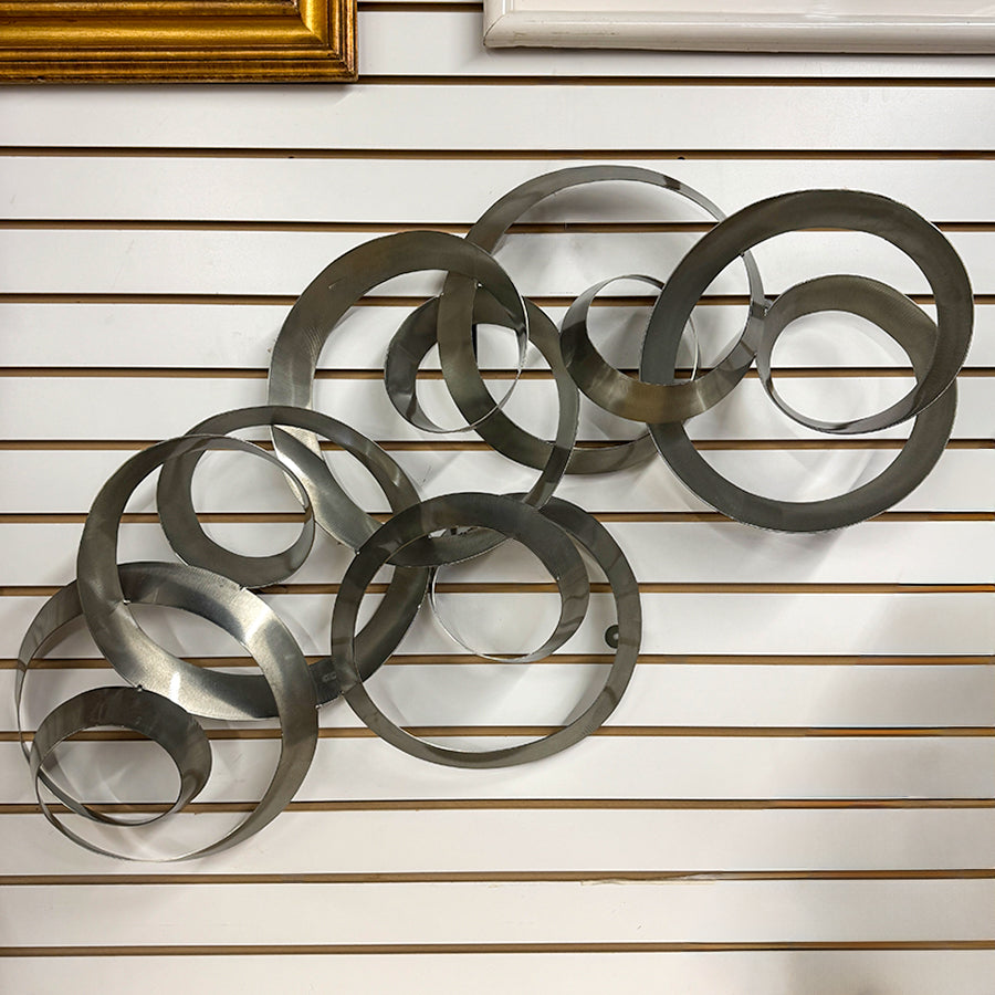 Metal Wall Art Circles Silver-toned