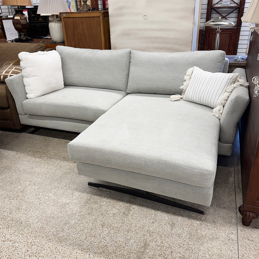 Sofa- w/ chaise, gray, white tweed, Copenhagan, New
