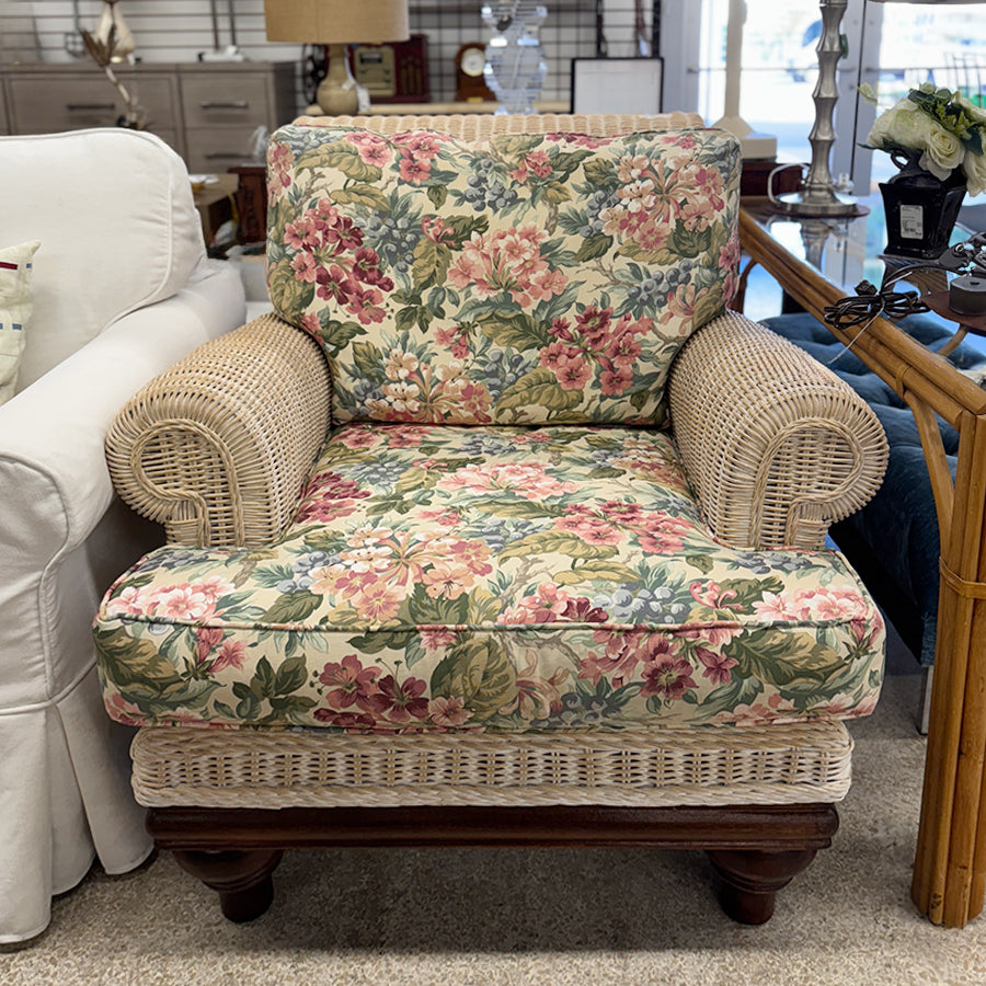 Chair w/Ottoman Beige Wicker Floral