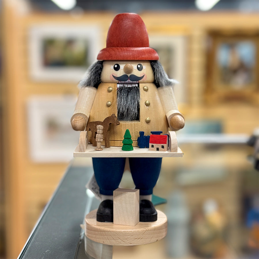 Nutcracker Erzegebirgische Volskunst Germany