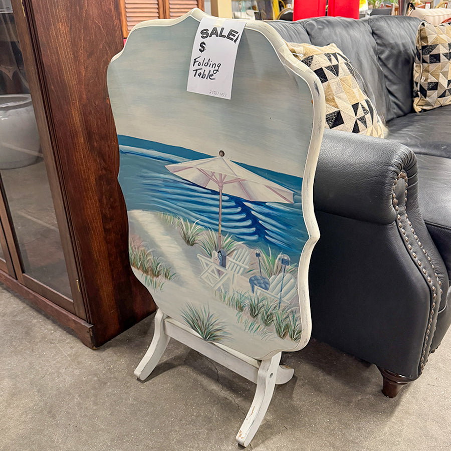 accent table folds white with beach scene