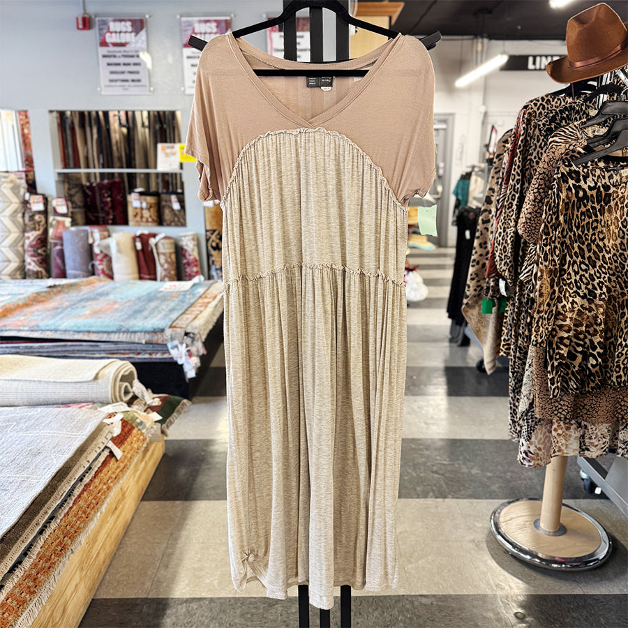 Saturday Dress tan knit short sleeve