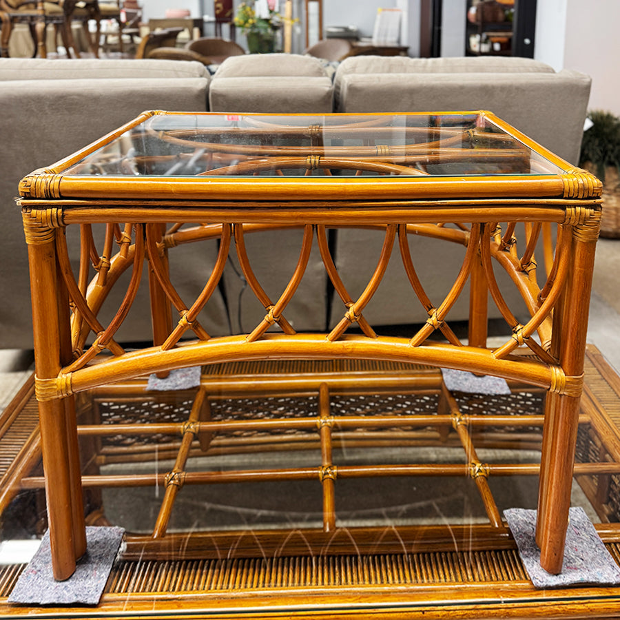 End table- rattan, w/ glass top