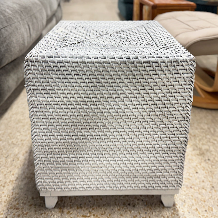 End table white rattan square